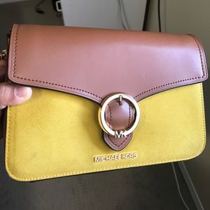 Michael kors wanda medium crossbody bag